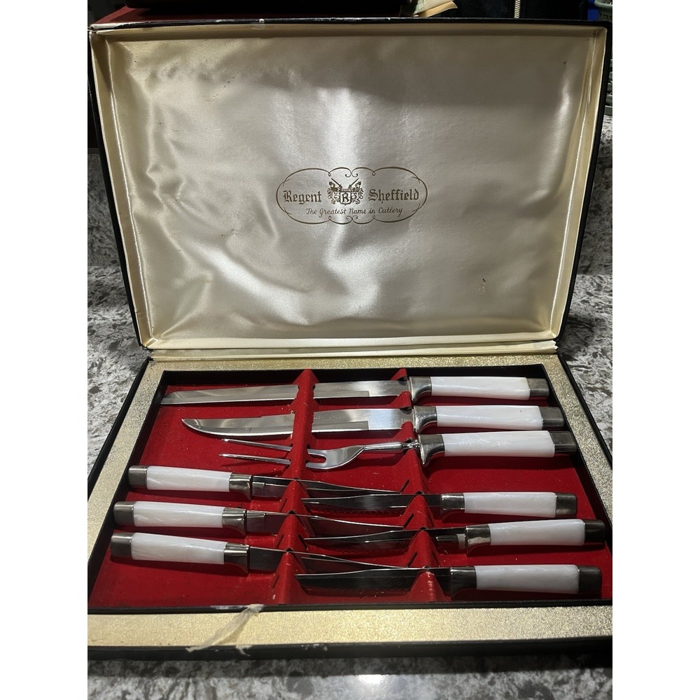 vintage Regent Sheffield Wavecrest cutlery set Case Has Paint On It As Shown